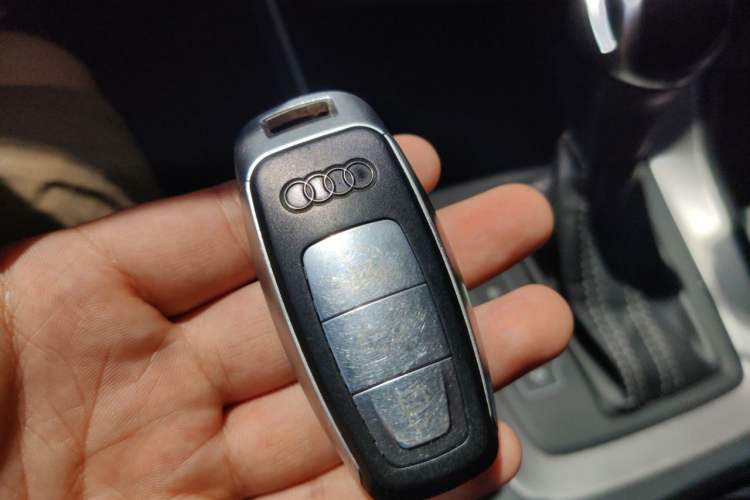 Used Audi Q3 2021 35 TFSI Fashion Dynamic Model Vehicle Key