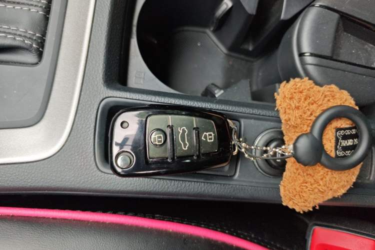 Used Audi Q3 2021 35 TFSI Fashionable and Elegant Model Vehicle Key