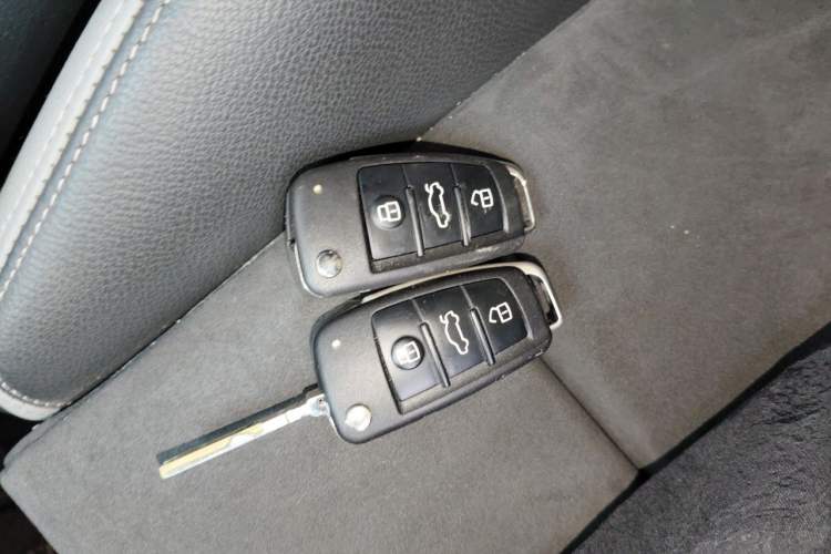 Used Audi Q3 2021 45 TFSI quattro Luxury Dynamic Model Vehicle Key