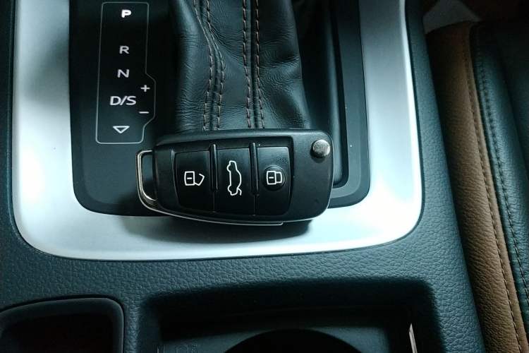Used Audi Q3 2021 35 TFSI Fashionable and Elegant Model Vehicle Key