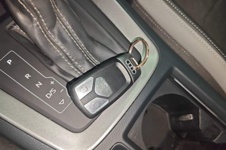 Used Audi Q3 2021 35 TFSI Progressive Dynamic Edition Vehicle Key
