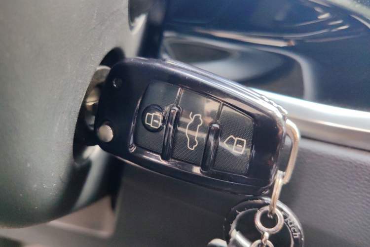 Used Audi Q3 2021 35 TFSI Progressive Dynamic Edition Vehicle Key