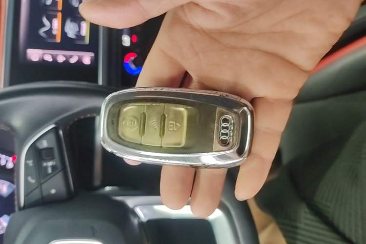 Used Audi Q3 2021 35 TFSI Progressive Dynamic Edition Vehicle Key
