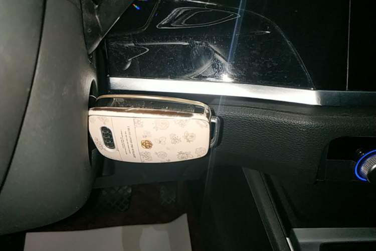 Used Audi Q3 2021 35 TFSI Advanced Style Edition Vehicle Key