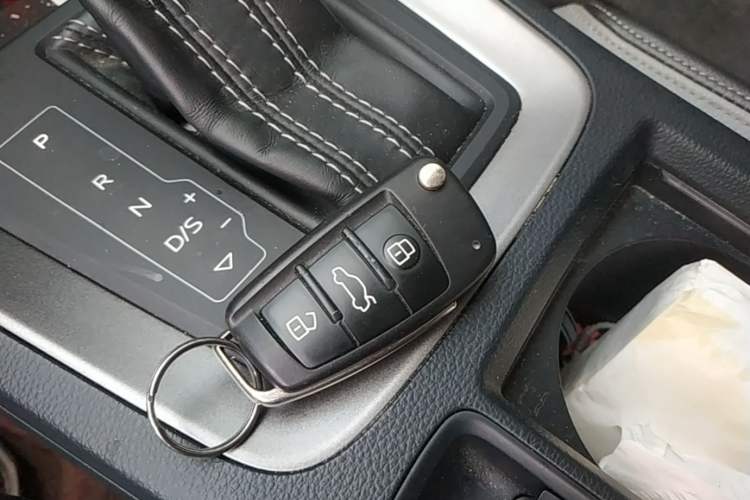 Used Audi Q3 2021 45 TFSI quattro Fashion Dynamic Model Vehicle Key
