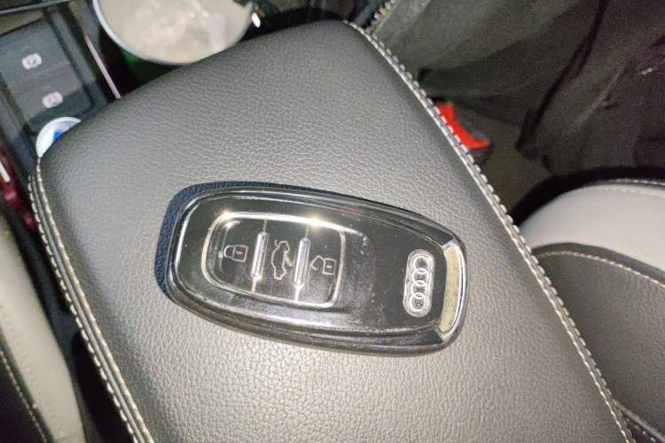 Used Audi Q3 2021 35 TFSI Progressive Dynamic Edition Vehicle Key