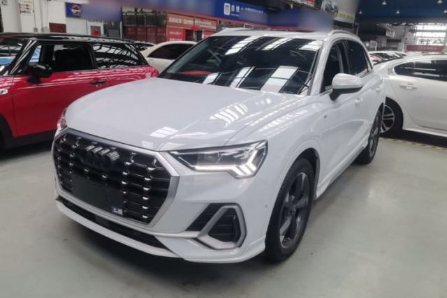 Used Audi Q3 2021 35 TFSI Fashion Dynamic Model