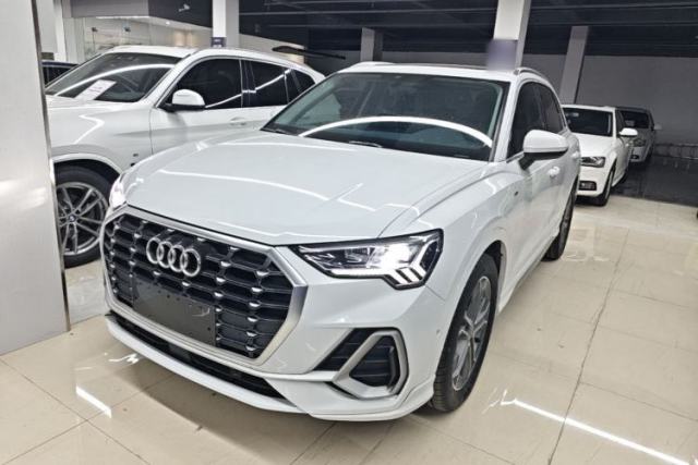 Used Audi Q3 2021 40 TFSI Fashion Dynamic Model
