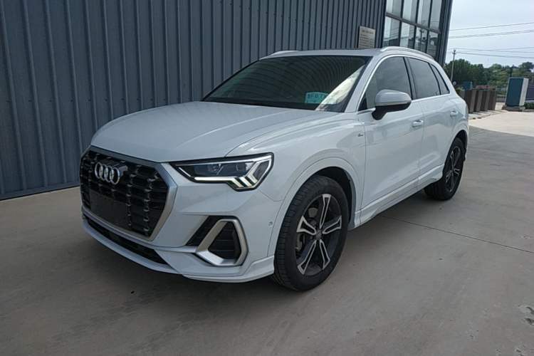Used Audi Q3 2021 45 TFSI quattro Fashion Dynamic Model Guazi used car, China used car export, Used car for sale, Used cars, Cheapest cars for sale