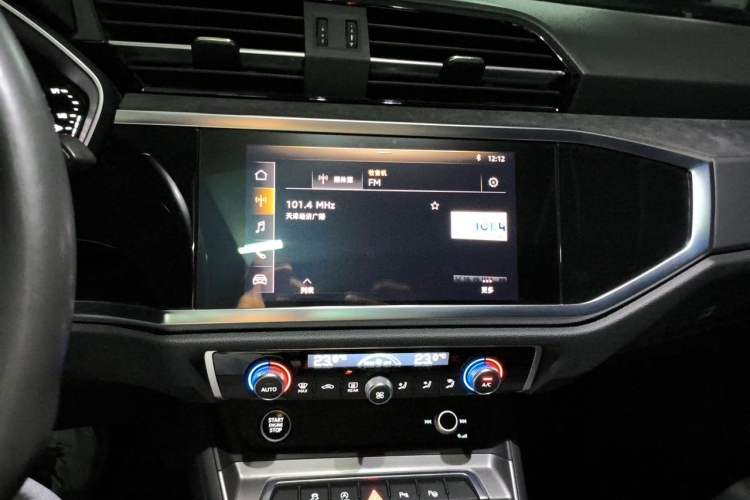 Used Audi Q3 2022 35 TFSI Fashion Dynamic Model Audio And AC Panel