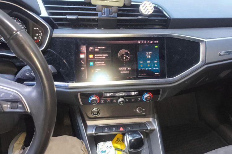 Used Audi Q3 2022 35 TFSI Fashion Dynamic Model Audio And AC Panel