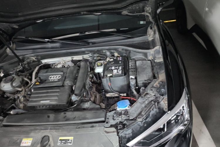 Used Audi Q3 2022 35 TFSI Fashion Dynamic Model Engine Bay Left