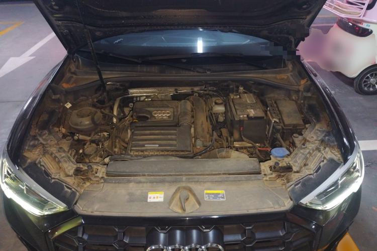 Used Audi Q3 2022 35 TFSI Fashion Dynamic Model Engine Bay