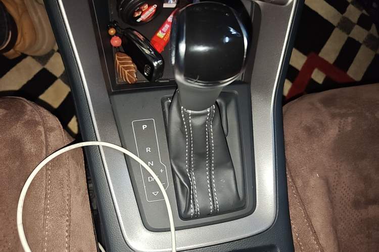 Used Audi Q3 2022 35 TFSI Fashion Dynamic Model Gear Lever