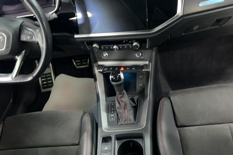 Used Audi Q3 2022 40 TFSI RS Package Performance Model Audio And AC Panel