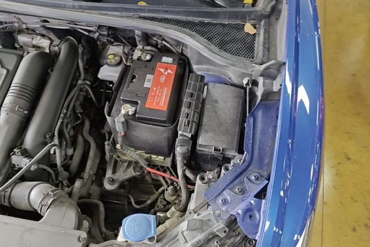 Used Audi Q3 2022 35 TFSI Progressive Dynamic Edition Engine Bay Left