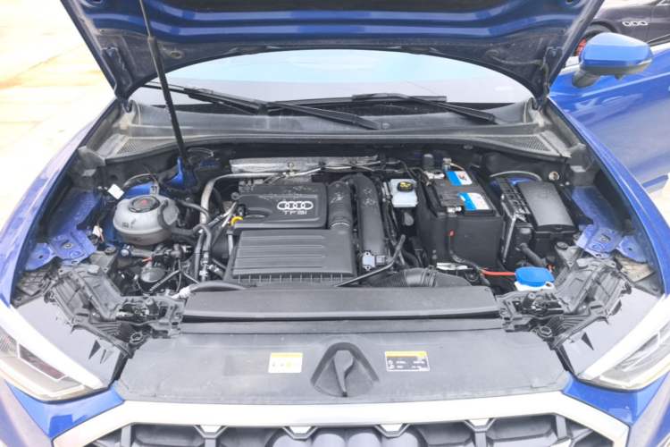 Used Audi Q3 2022 35 TFSI Fashion Dynamic Model Engine Bay