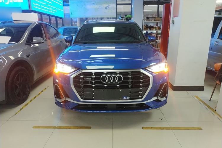 Used Audi Q3 2022 45 TFSI quattro Fashion Dynamic Model Front