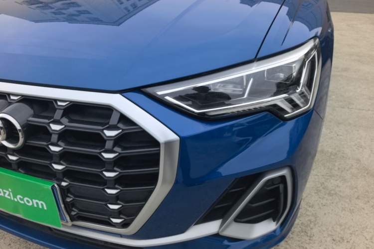 Used Audi Q3 2022 35 TFSI Fashion Dynamic Model Left Front Headlight
