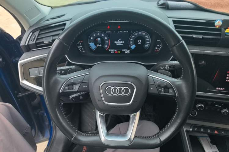 Used Audi Q3 2022 35 TFSI Fashion Dynamic Model Steering Wheel