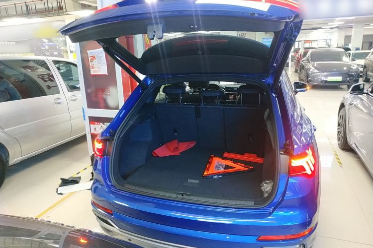 Used Audi Q3 2022 45 TFSI quattro Fashion Dynamic Model Trunk