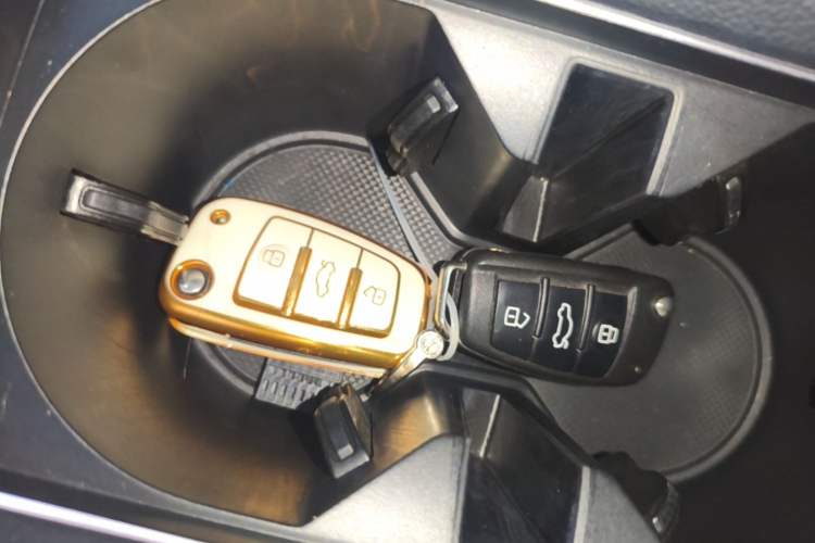 Used Audi Q3 2022 35 TFSI Fashionable and Elegant Model Vehicle Key