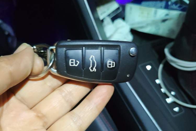Used Audi Q3 2022 40 TFSI RS Package Performance Model Vehicle Key