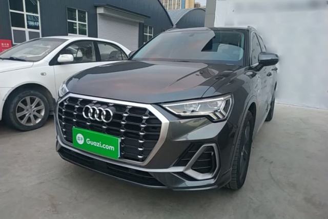 Used Audi Q3 2022 35 TFSI Fashion Dynamic Model
