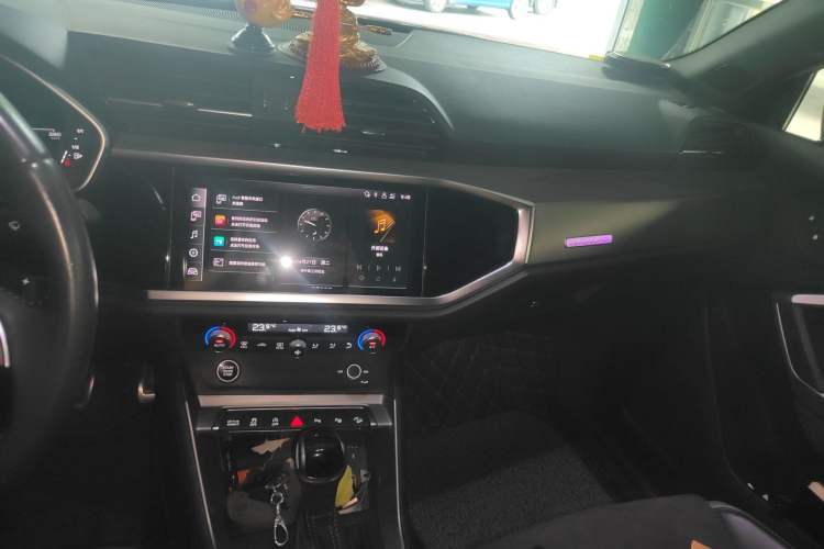 Used Audi Q3 2022 45 TFSI quattro Fashion Dynamic Model Audio And AC Panel