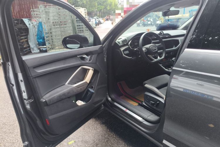 Used Audi Q3 2022 35 TFSI Fashion Dynamic Model Driver Seat