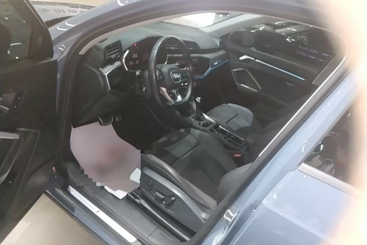 Used Audi Q3 2022 40 TFSI RS Package Performance Model Driver Seat