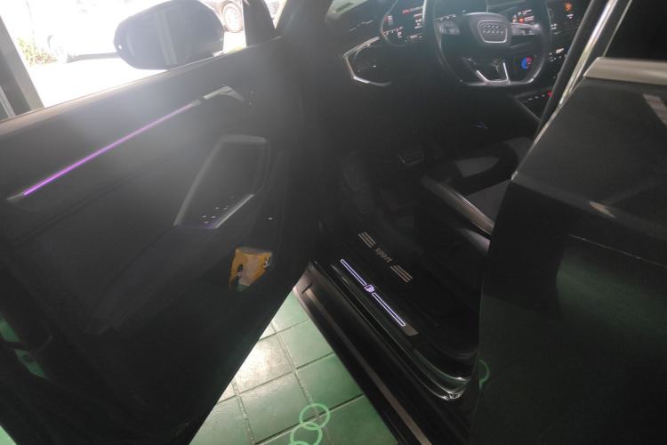 Used Audi Q3 2022 45 TFSI quattro Fashion Dynamic Model Driver Seat