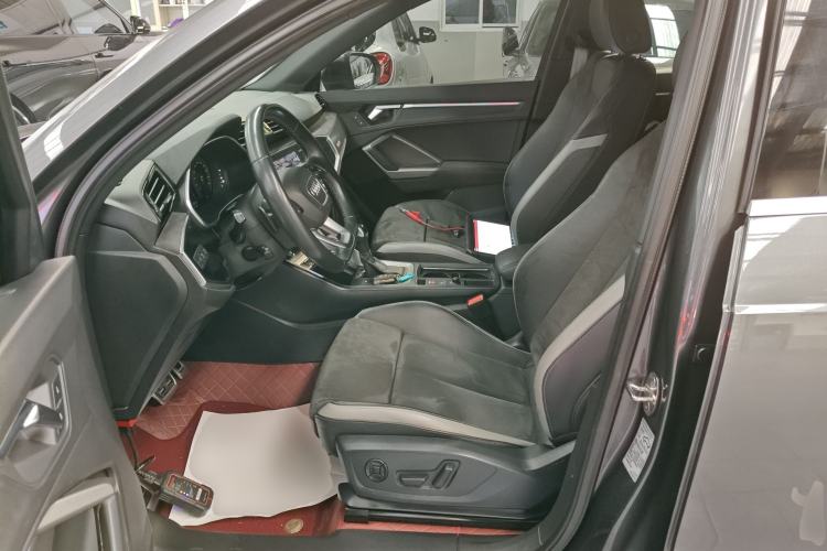 Used Audi Q3 2022 45 TFSI quattro Fashion Dynamic Model Driver Seat