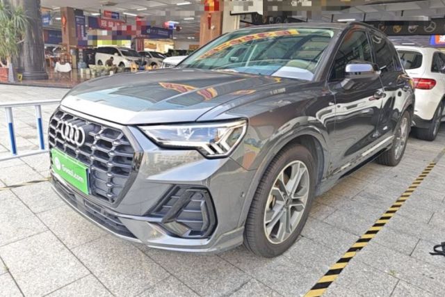 Used Audi Q3 2022 40 TFSI Fashion Dynamic Model