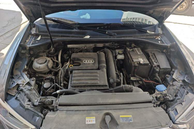 Used Audi Q3 2022 35 TFSI Progressive Dynamic Edition Engine Bay