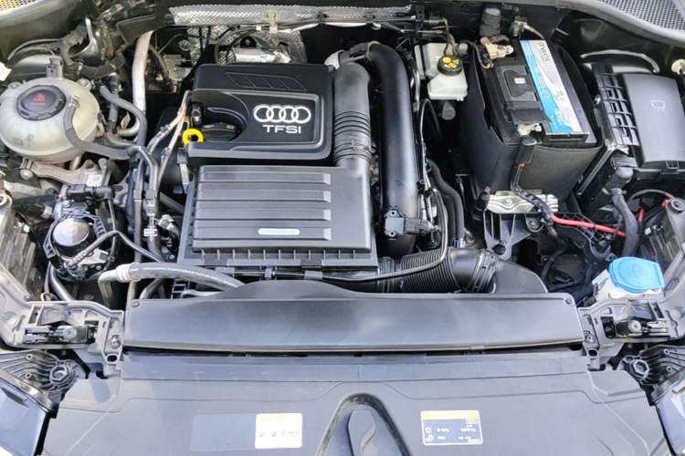 Used Audi Q3 2022 35 TFSI Fashion Dynamic Model Engine Bay