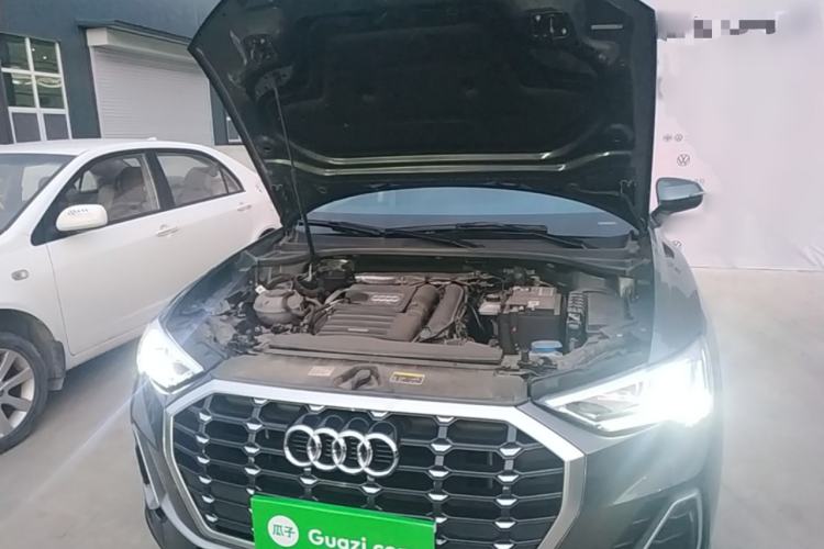Used Audi Q3 2022 35 TFSI Fashion Dynamic Model Engine Bay