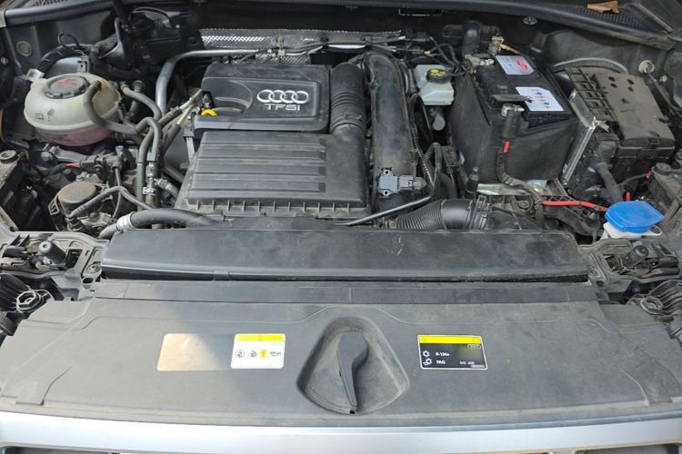 Used Audi Q3 2022 35 TFSI Fashion Dynamic Model Engine Bay