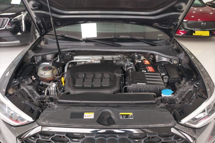 Used Audi Q3 2022 40 TFSI Fashion Dynamic Model Engine Bay