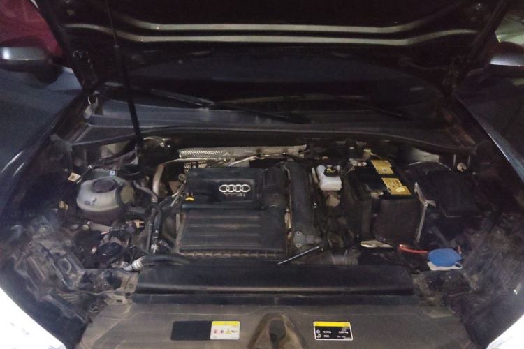 Used Audi Q3 2022 35 TFSI Progressive Dynamic Edition Engine Bay