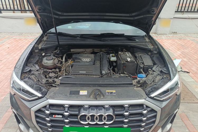 Used Audi Q3 2022 35 TFSI Fashion Dynamic Model Engine Bay