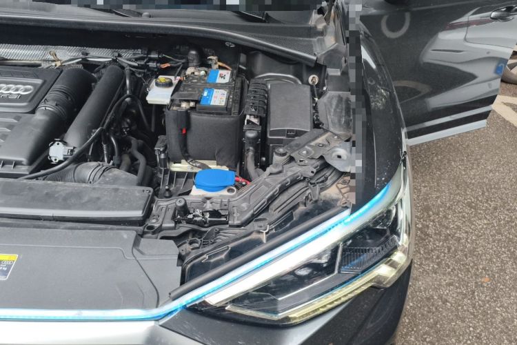 Used Audi Q3 2022 35 TFSI Fashion Dynamic Model Engine Bay Left
