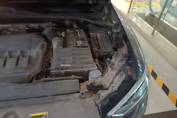 Used Audi Q3 2022 45 TFSI quattro Fashion Dynamic Model Engine Bay Left