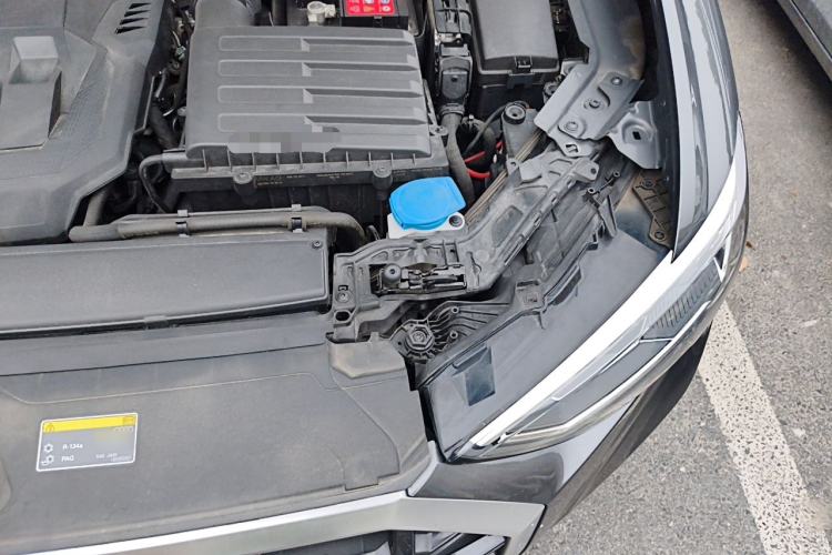 Used Audi Q3 2022 40 TFSI Fashion Dynamic Model Engine Bay Left