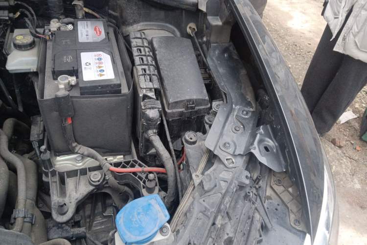Used Audi Q3 2022 35 TFSI Fashion Dynamic Model Engine Bay Left