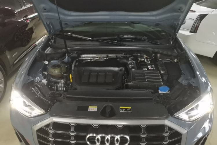 Used Audi Q3 2022 40 TFSI RS Package Performance Model Engine Bay
