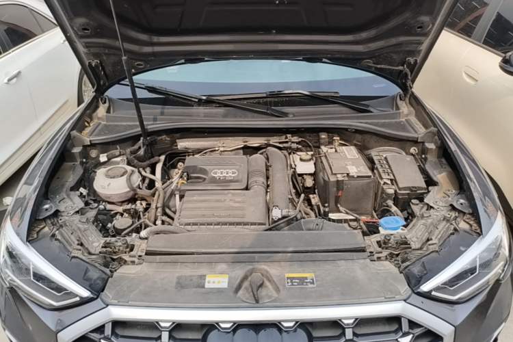 Used Audi Q3 2022 35 TFSI Fashion Dynamic Model Engine Bay