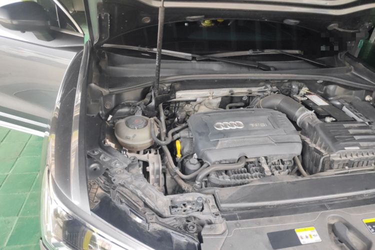 Used Audi Q3 2022 45 TFSI quattro Fashion Dynamic Model Engine Bay Right
