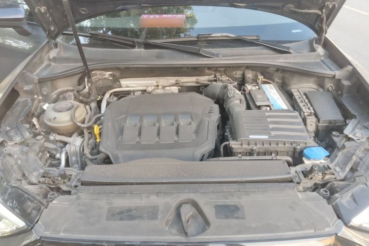Used Audi Q3 2022 40 TFSI Fashion Dynamic Model Engine Bay
