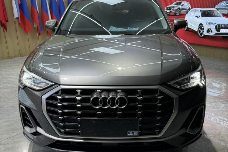 Used Audi Q3 2022 35 TFSI Fashion Dynamic Model Exterior 1